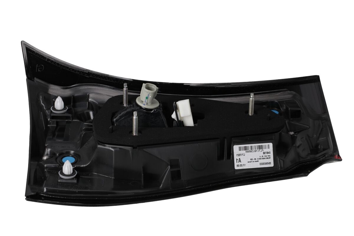 FA TOYOTA YARIS TRUNK BASE LHD R